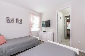 Amazing 6 Bedroom 5 Bathroom Solara Resort Villa