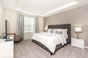 9 Bed 6,5 Ba Villa Games, Pool & Spa