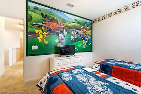 8 Bedroom 6 Bathroom Villa