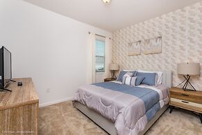 8 Bedroom 6 Bathroom Villa