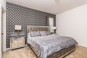 8 Bedroom 6 Bathroom Villa