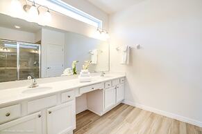 6121bod 11 Bedroom 9 Bathrrom