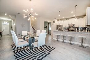 6 Bed 5 Ba Villa with Games, Pool & Spa