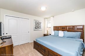 Beautiful 8 Bed Villa Pool & Spa