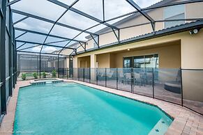 Beautiful 8 Bed Villa Pool & Spa