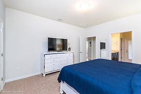 Beautiful 8 Bed Villa Pool & Spa