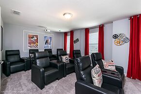 8 BR Villa With Games Room