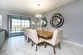 8 BR Villa With Games Room