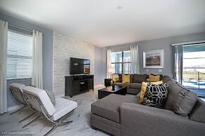 8 BR Villa With Games Room