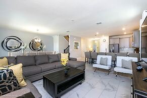 8 BR Villa With Games Room