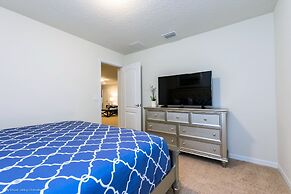 8 BD 6 BH House Villa at West Side