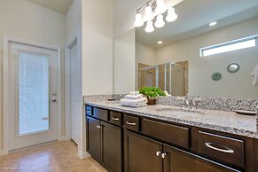 8 BD 6 BH House Villa at West Side