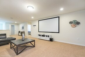 8 BD 6 BH House Villa at West Side