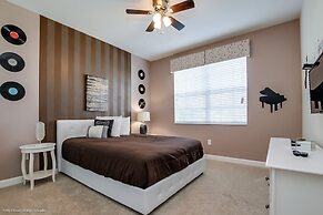 6 Bed 5 Ba Villa with Games, Pool & Spa