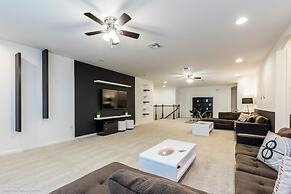 Ultimate 14 Bedroom 11 Bathroom Resort 2613ya