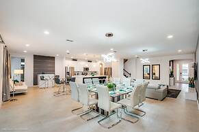 Ultimate 14 Bedroom 11 Bathroom Resort 2613ya