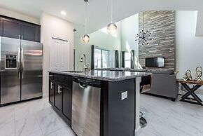 5 Bedroom Resort Villa with Game Room & Pool