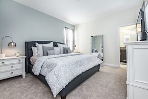 5 Bedroom Resort Villa with Game Room & Pool