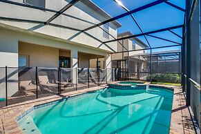 7 BD 5.5 BH Villa Game Room Pool Spa