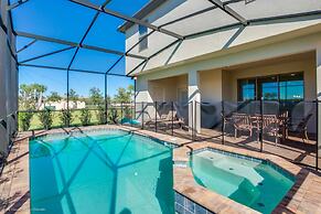 7 BD 5.5 BH Villa Game Room Pool Spa