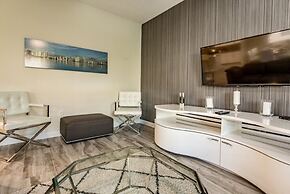 6 Bdrm 5 Bath in Solterra Resort