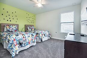 6 Bdrm 5 Bath in Solterra Resort