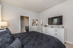 2105mw Luxury 6 Bed Villa With Pool & Spa