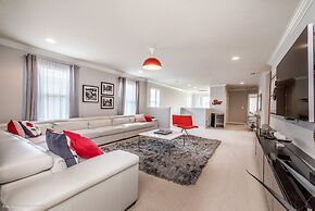 2105mw Luxury 6 Bed Villa With Pool & Spa