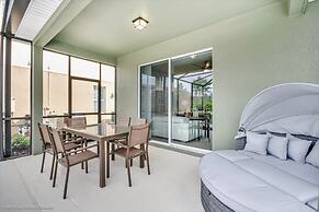 5 Bedroom, 4 Bathroom Villa