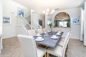 5 Bedroom, 4 Bathroom Villa