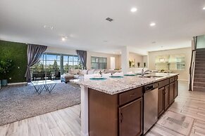 Solara Resort 9 Bedroom 6 Bathroom Resort Villa