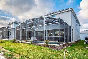 6 Bedroom Villa W Private Pool & Game Room