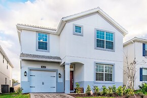 6 Bedroom Villa W Private Pool & Game Room