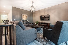 6 Bedroom Villa W Private Pool & Game Room