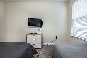 6 Bedroom Villa W Private Pool & Game Room