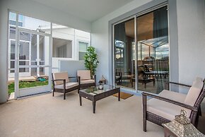 6 Bedroom Villa W Private Pool & Game Room