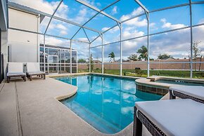 6 Bedroom Villa W Private Pool & Game Room