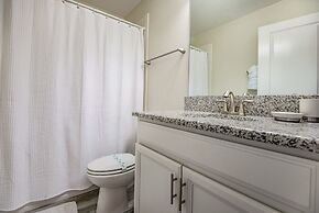 6 Bedroom Villa W Private Pool & Game Room