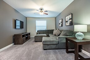 6 Bedroom Villa W Private Pool & Game Room