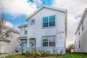 6 Bedroom Villa W Private Pool & Game Room