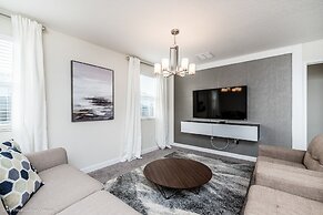 6 Bdrm 5 BA Vacation Home