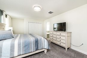 6 Bdrm 5 BA Vacation Home