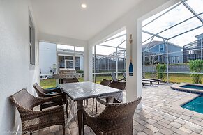 6 Bdrm 5 BA Vacation Home