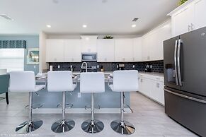 Amazing 6 Bedroom 5 BA Majesty Model