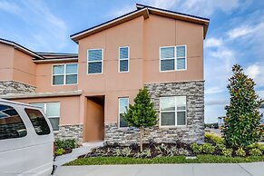 Resort Community Town Home with Pool