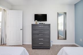 Resort Community Town Home with Pool