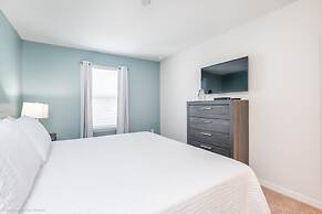 Resort Community Town Home with Pool