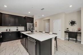 Fabulous 6 Bed Storey Lake Villa Pool & Spa 2145bmd