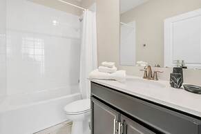 Fabulous 6 Bed Storey Lake Villa Pool & Spa 2145bmd