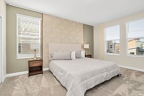 Fabulous 6 Bed Storey Lake Villa Pool & Spa 2145bmd